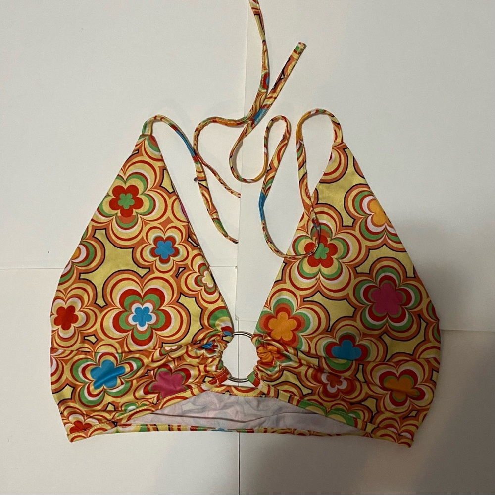 🩵Colorful Floral Halter Crop Top